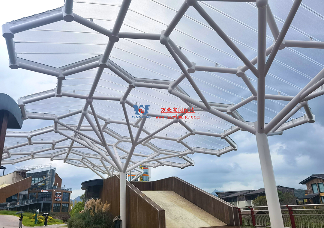 膜結(jié)構(gòu)遮陽雨棚受歡迎的主要原因是什么？