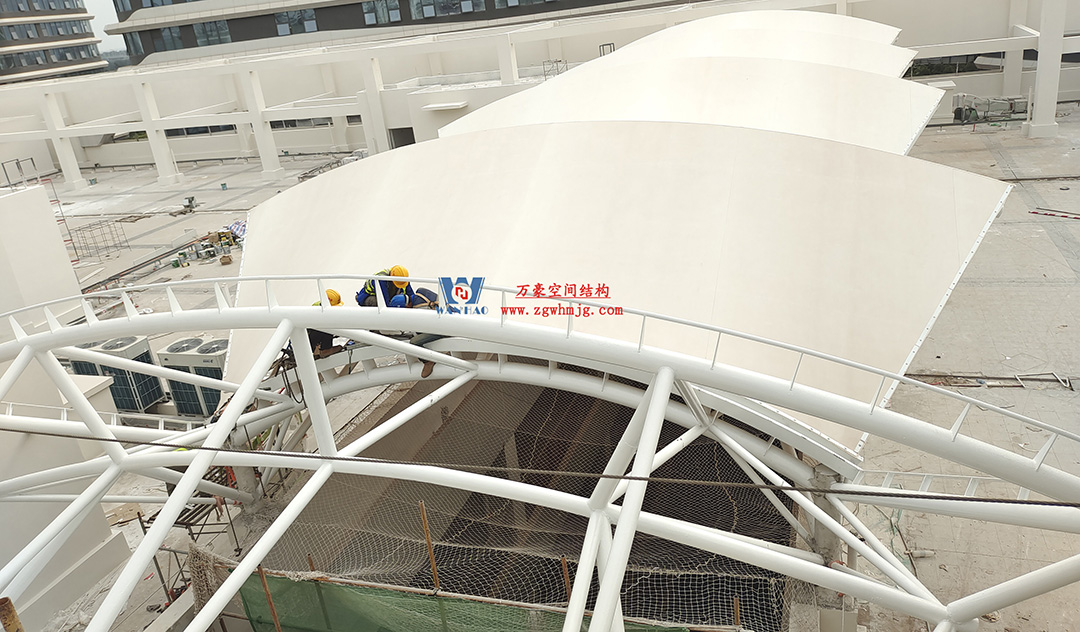 工程進(jìn)度全速推進(jìn)，PTFE膜材張拉在即！