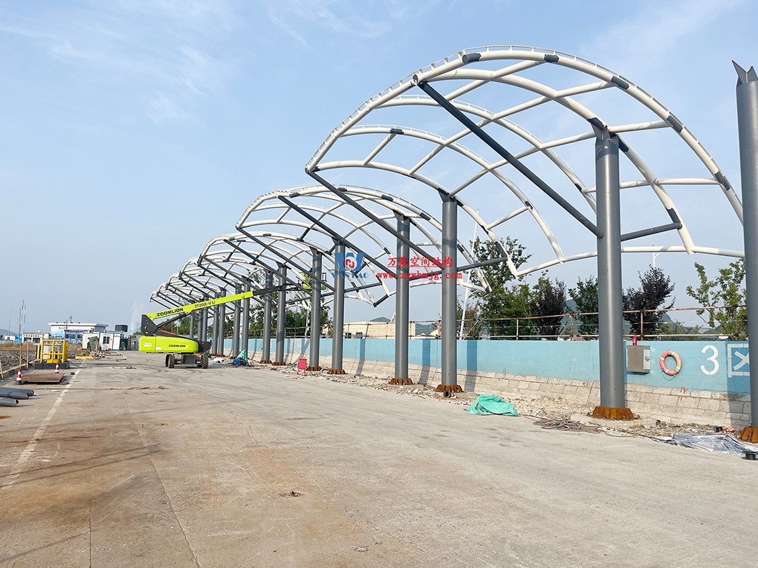 全面加速建設(shè)，創(chuàng)建優(yōu)質(zhì)精品工程