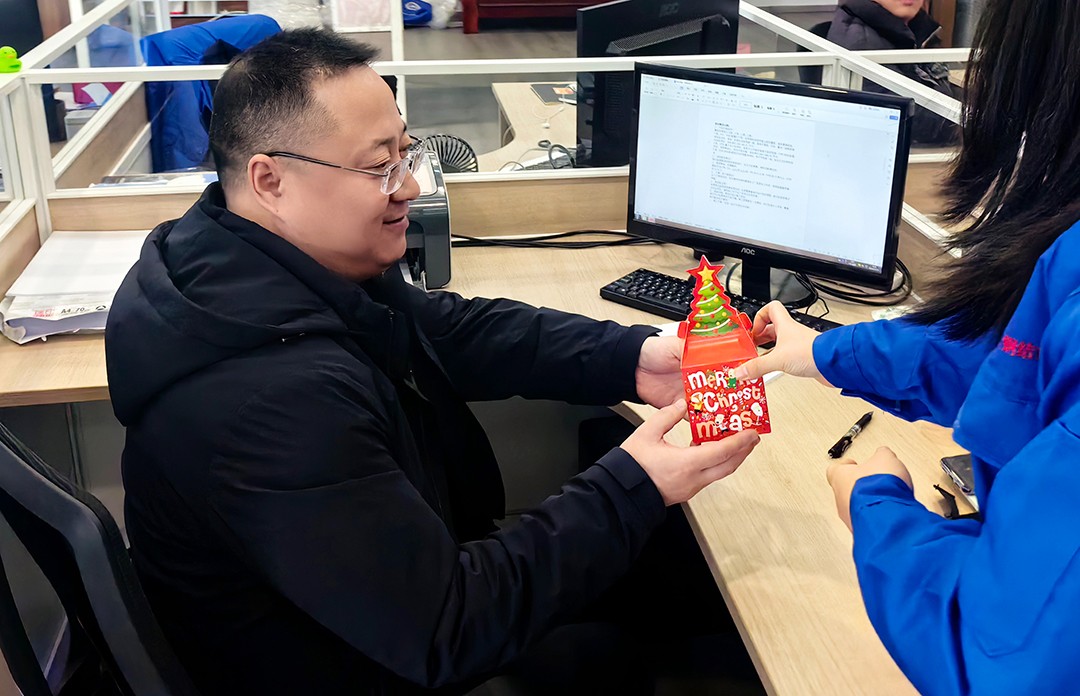 關愛員工，愛在萬豪|暖心平安夜，傳遞“蘋”安幸福