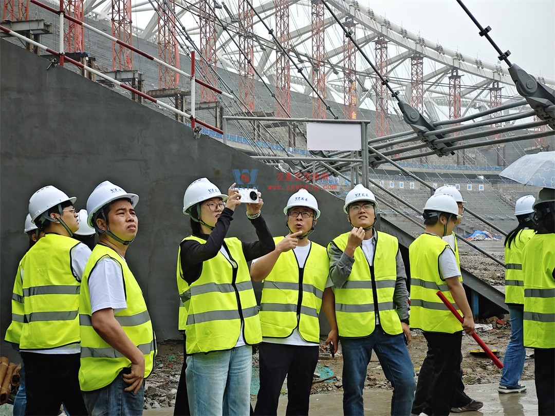 標(biāo)桿引領(lǐng)，智啟未來——萬豪集團(tuán)營銷、設(shè)計(jì)與技術(shù)骨干共赴無錫奧體中心，現(xiàn)場觀摩學(xué)習(xí)解鎖“創(chuàng)新密碼”