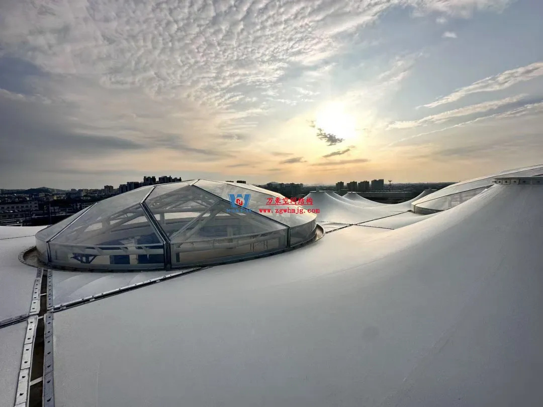 聚焦哈工大！浙江萬豪空間結(jié)構(gòu)集團(tuán)廣州海應(yīng)項(xiàng)目閃耀全國空間結(jié)構(gòu)技術(shù)交流會