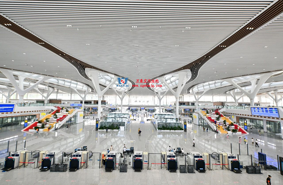 重慶東站：揭開“西部高鐵新地標”神秘面紗