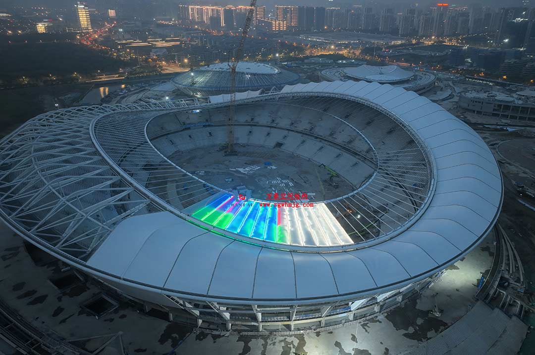 太湖之畔，華燈初上|無錫奧體中心施工加速